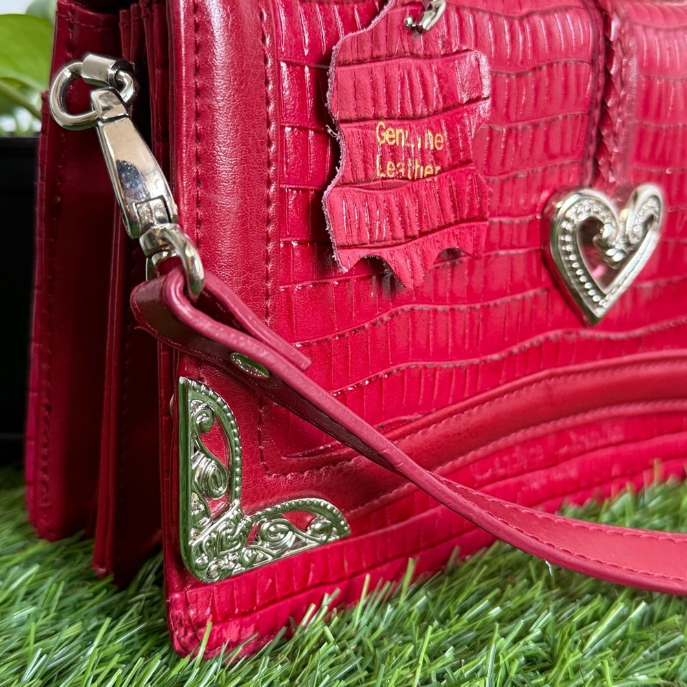Brighton Genuine Leather Red Handbag Purse Crossbody Heart silver - Picture 3 of 15
